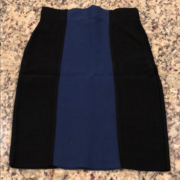 BCBGMaxAzria Power Skirt - Picture 2 of 3
